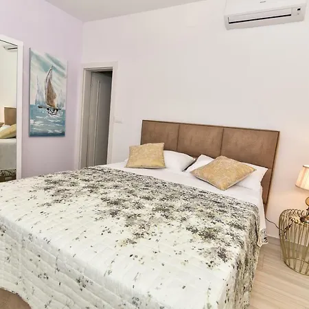 Sea Horse זאדאר